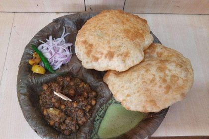 Paneer stuffed Chole Bhature served at Radheshyam Subhashkumar Paharganj